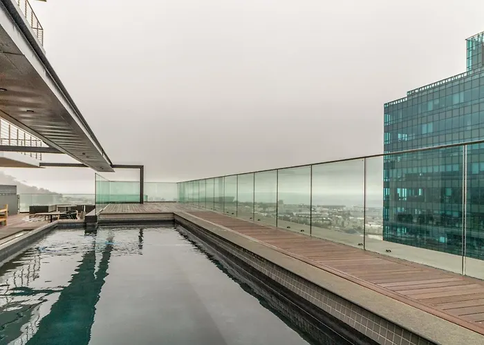 16 On Bree - Luxury One Bedroom Apartment In Cape Town